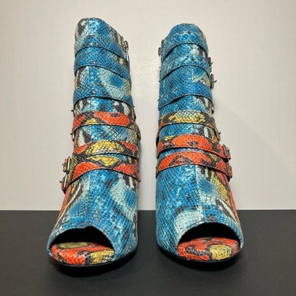 Womens HOT TOMATO Bold Buckles Snake Print Side Zip Open Toe Heels / Size 9 - Picture 2 of 8